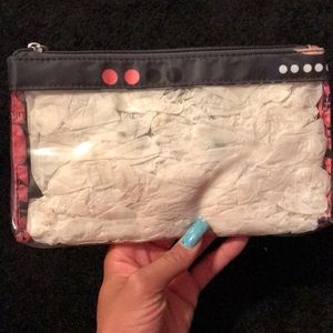 Makeup/ cosmetic bag